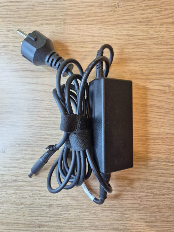 OEM HP 756413-001 PPP009C Laptop AC Adapter 65W 19.5V 3.33A PIN IN MIDDLE - Image 4
