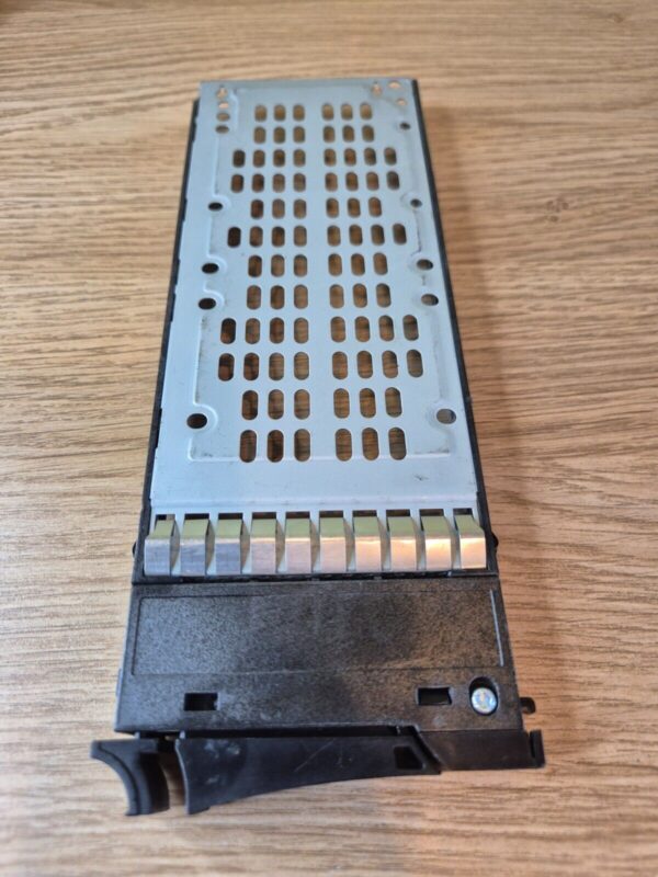 IBM V7000 Gen1 85Y5862 300G 10K SAS 2.5 6G HDD - Image 5