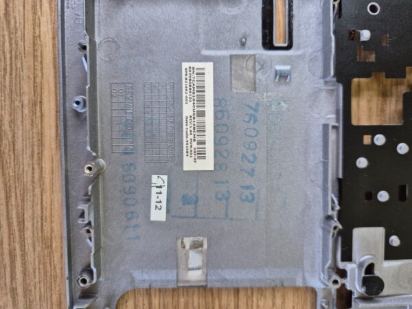 HP EliteBook 12.5" 820 G3 OEM Laptop Palmrest Silver 821692-001 3826 - Image 2