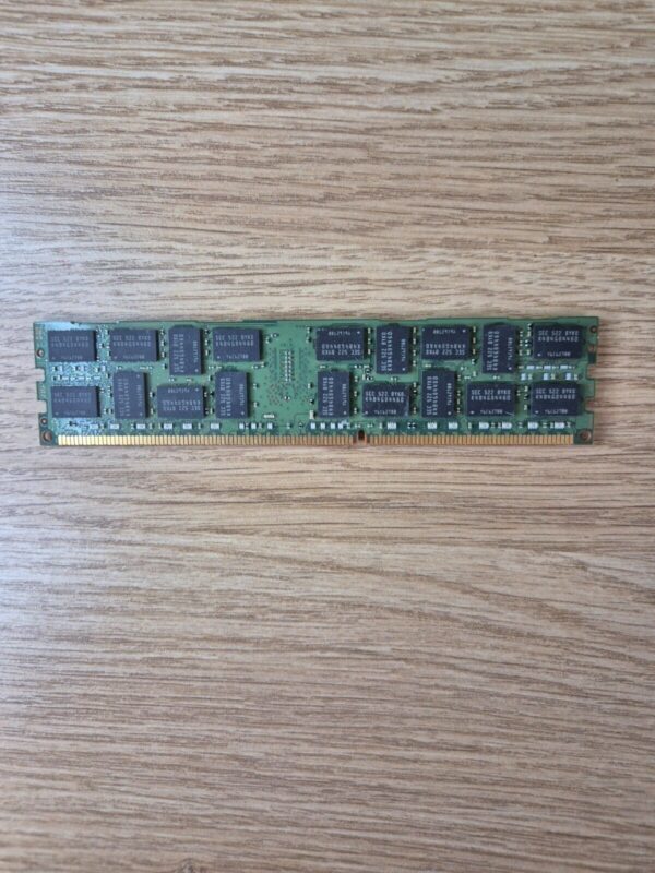 16GB Samsung M393B2G70DB0-YK0Q2 2Rx4 PC3L-12800R Server RAM - Image 4