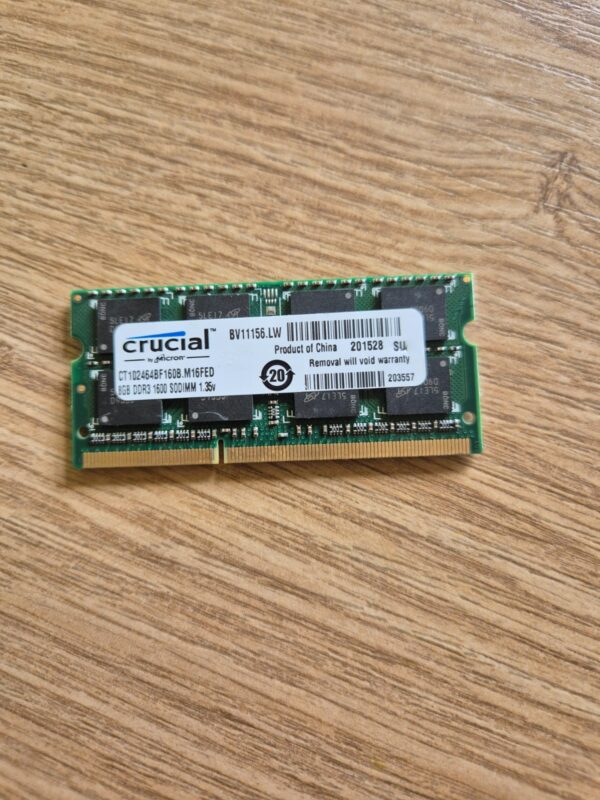 CRUCIAL 8 GB DDR3 LAPTOP RAM PC3-1600 MHz 2Rx8 CT102464BF160B.M16FED, SKU 15381