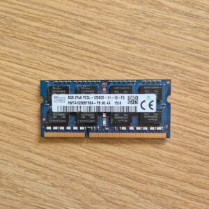 SK Hynix 8GB DDR3L 1600 MHz 2RX8 PC3L-12800S 1.35V 204 Pin SODIMM Laptop Memory